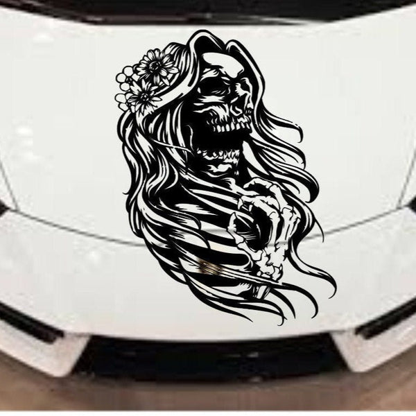 Black matte female skull silhouette wall decal, 28×32, high‑contrast design